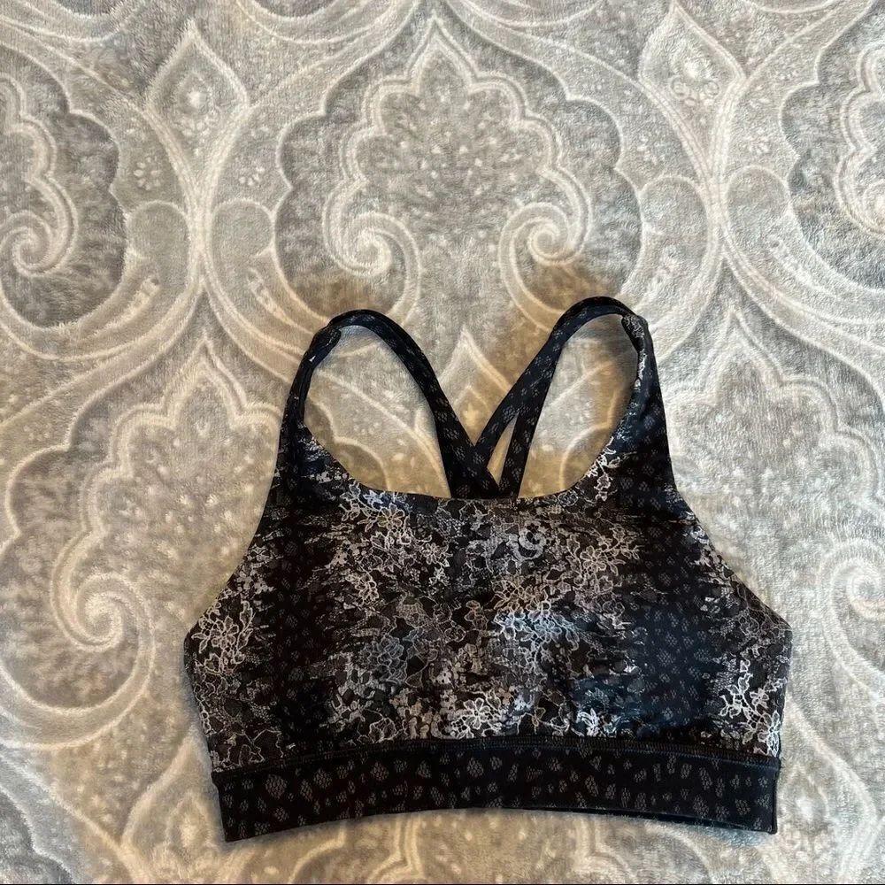 Lululemon floral energy sports bra